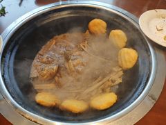 -铁锅炖灶台鱼老三炖鱼馆