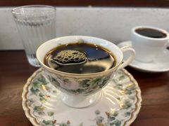-Café Monson