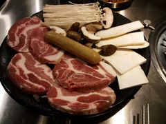 -韩聚屋韩国烤肉餐厅(新北万达店)
