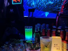 -晴天里酒店(春熙路太古里店)