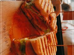 -Catch Bagel(芳草地店)