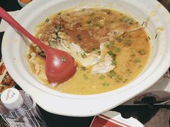 -川流不息·地道川菜·小龙虾(松东路店)