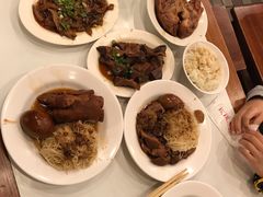 -阿水狮猪脚大王(台中公园店)