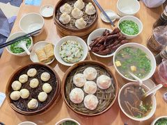 -佬钱湾仔(衣裳街店)