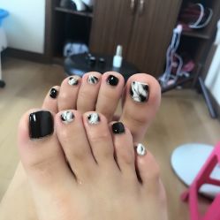 -摩睫+皮肤管理·科学美容中心