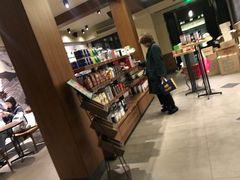 零售区-星巴克臻选(成都宽窄巷子店)