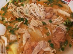 -小蛮椒麻辣烫·麻辣拌(青浦宝龙店)