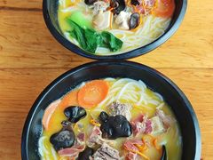-桥香园过桥米线(国贸店)