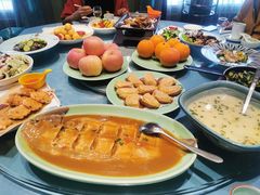 -海派美食·家宴海鲜青岛菜·石锅鲽鱼头(东方城店)