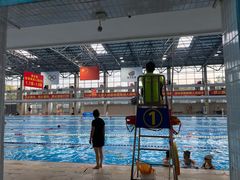 -奥冠体育华师附中恒温游泳馆