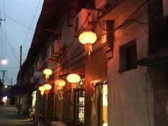 门面-邱记私房菜·十八年本地菜