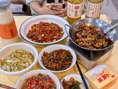 -笨罗卜浏阳菜馆(太平街店)
