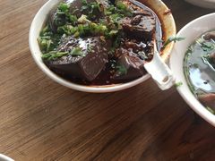 -小杨翘脚牛肉