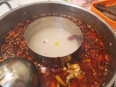 -蛙两只美蛙鱼头火锅(恒茂店)