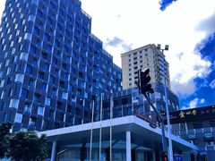 -珠海拱北口岸希尔顿欢朋酒店