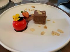 主厨精选甜品拼盘-Terra Rossa(陆家嘴中心店)