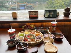 -包整·丝娃娃(一览甲秀楼风景店)