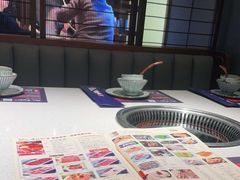 -牛村来人潮汕牛肉火锅(西单店)