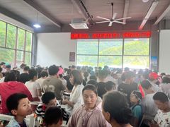 -雅鲁激流探险漂流