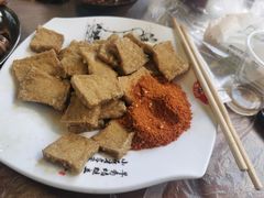 -王万妈卤猪脚(青岩交通路)