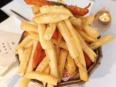 -春树下·树屋花房西餐厅(罍街AS1980店)