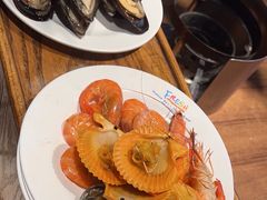 -领鲜活海鲜榴莲自助火锅(东门店)