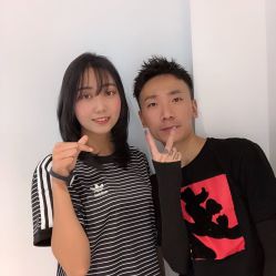 点击看大图 -I+造型烫发染发