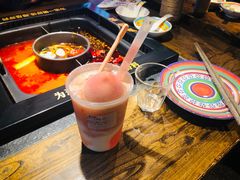 -老牌坊云南鱼豆花火锅(哈西万达店)