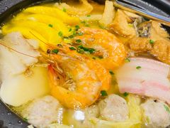 -沪华海鲜大酒楼(南汇店)
