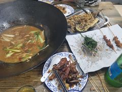 -皖北地锅鸡·烧烤·龙虾·烤鱼(七街一期店)