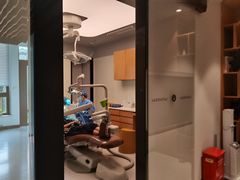 -齐玉齿科JADENTAL