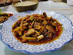凉拌鸡片-百年粉蒸牛肉