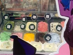 -鹿里烘焙LulyBaking(东二环泰禾广场店)