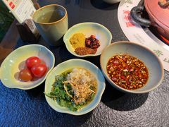 -菌自由丨野生菌火锅特色庭院餐厅(丽江古城店)