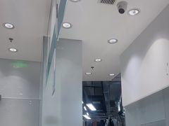 -福奈特洗衣洗鞋(宝华广场店)