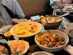 -大头虾越式风味餐厅(光明广场店)