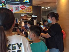 -麦当劳(利津路店)