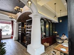 大堂-Golden Lily河内巴黎法越料理餐厅(建国西路店)