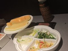 -左庭右院鲜牛肉火锅黑金店(陆家嘴中心店)