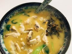 -明呈黄鱼面馆(斜土路店)