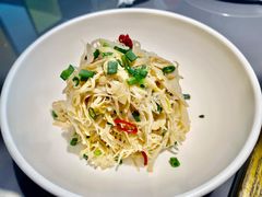 香葱拌笋衣-小大董·烤鸭(观景餐厅·南京西路店)