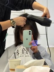 -镁连社·美联社