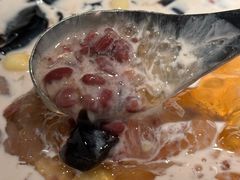 -RUXU入续糖水铺与包(卓悦中心店)