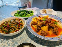 -巴扎美食·新疆菜·西域歌舞表演餐厅(新疆大厦店)