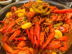 簋街胡大麻辣小龙虾-君来顺老北京四季火锅涮肉(程家桥路店)