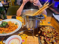 -喝丢一只鞋海鲜烧烤·海肠捞饭(东关街店)