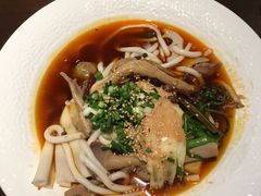 -成都你六姐·牛肉冒菜(城市集市合生汇店)