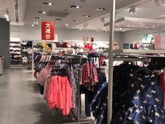 -H&M(星河城店)