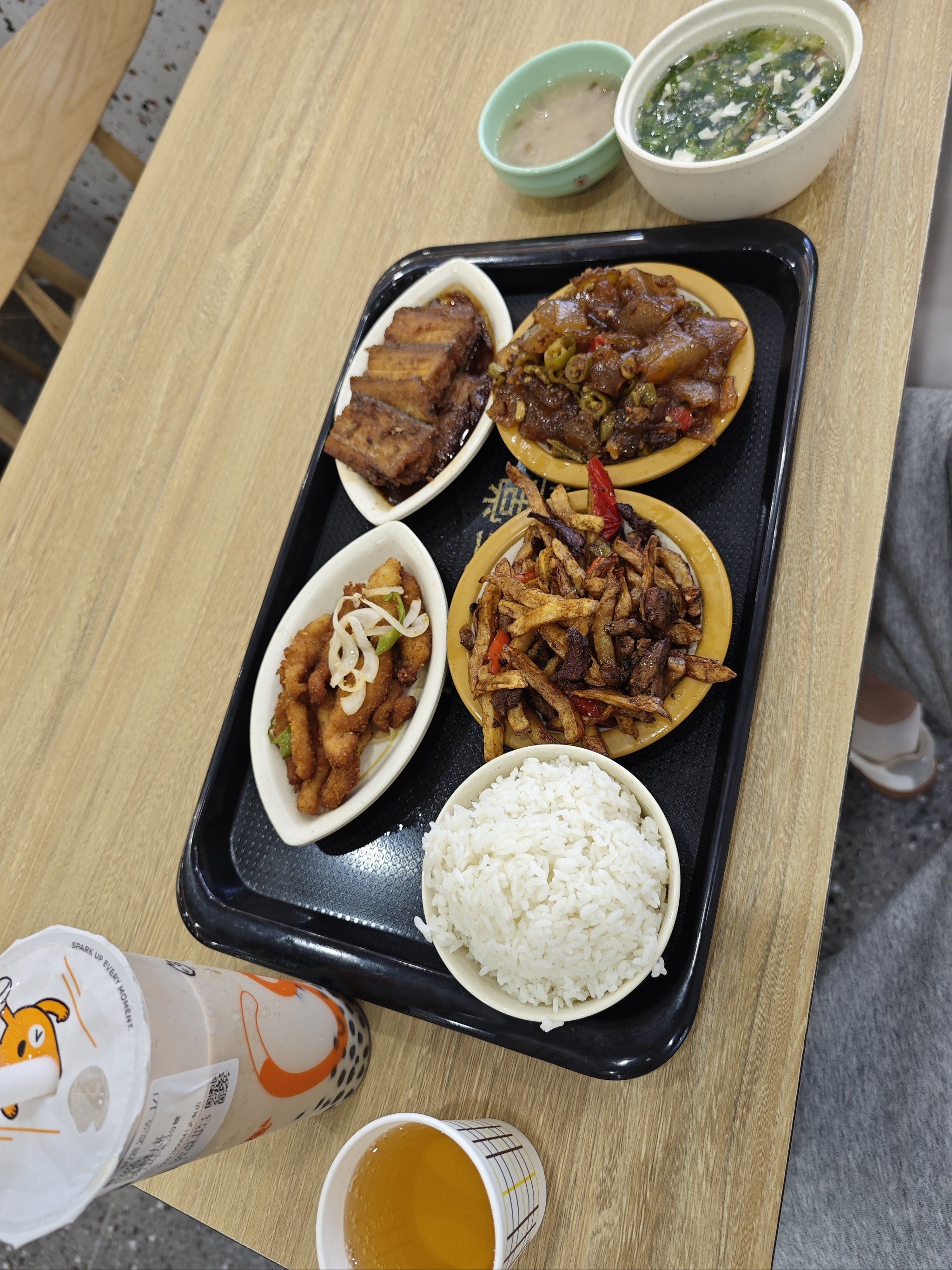 中式快餐也能吃出满足