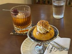 -Café Monson
